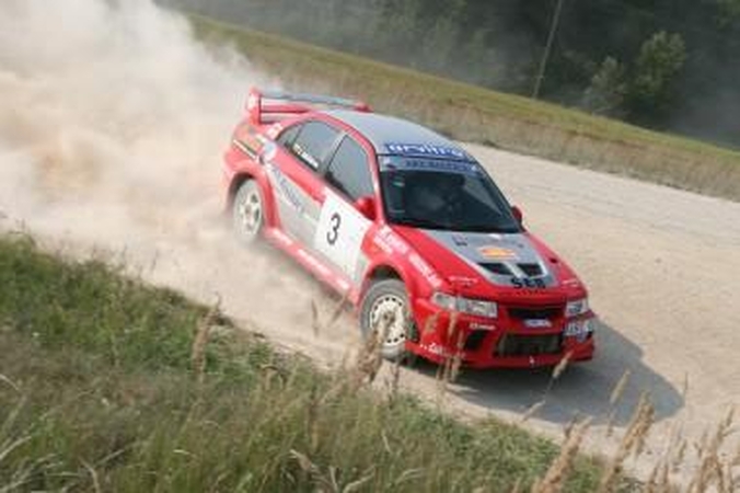 Prezidentės taurė – geidžiamiausias ralio „Aplink Lietuvą“ trofėjus