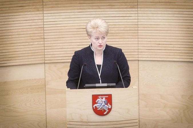Politologas trečiuosius prezidentės metus vadina sudėtingais