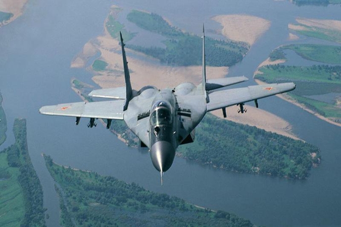 Kariuomenės ir visuomenės šventėje Šiauliuose įvyks aviacijos šou