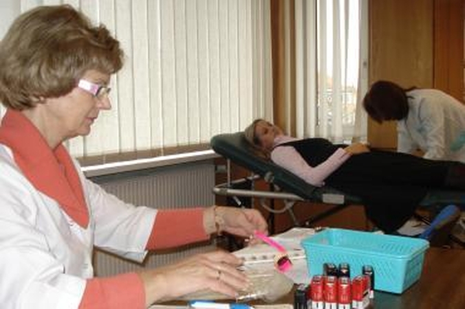 Savivaldybės darbuotojai tapo kraujo donorais
