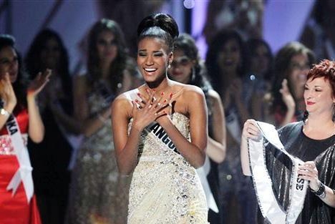 „Miss Visata 2011“ tapo Angolos gražuolė