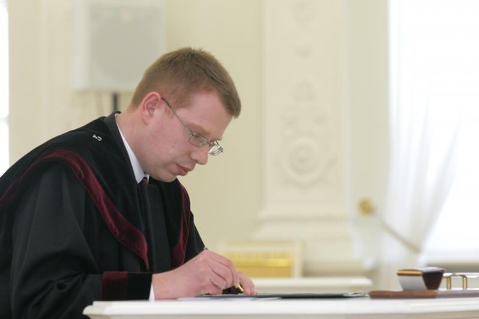Teisėjas G. Viederis prašymą atleisti iš pareigų priėmė „spaudžiamas“