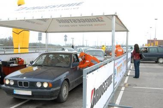 Rytoj „Bridgestone“ saugumo akcija