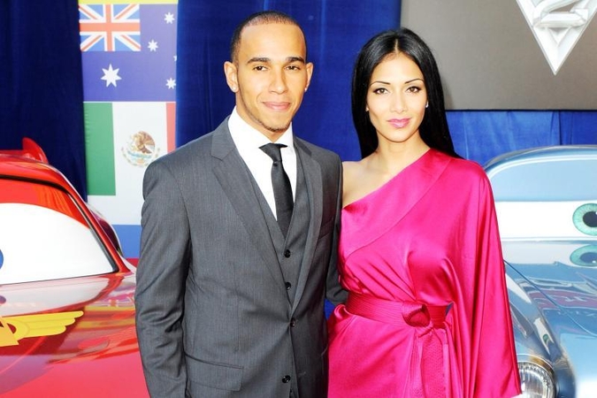 Nicole Scherzinger išsiskyrė su Lewisu Hamiltonu