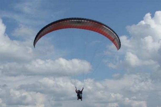 Parasparniu skridęs vyras įkrito į Nevėžį 