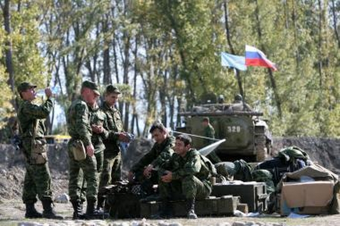 Tbilisis: Rusija stiprina savo pajėgas Abchazijoje