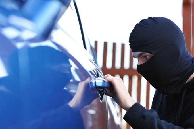Kaune pavogti du automobiliai, padaryta žala siekia 42 tūkst. litų