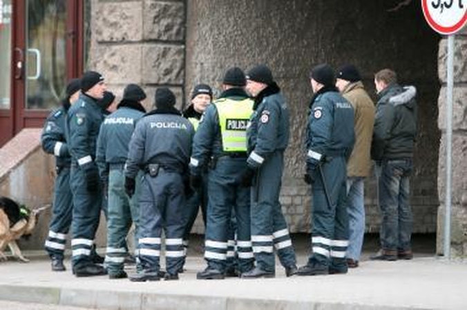 Profsąjungos kaltina tarnybas neramumų kurstymu