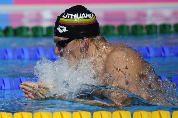 Plaukikas G.Titenis - pasaulio vasaros universiados čempionas 200 m rungtyje krūtine