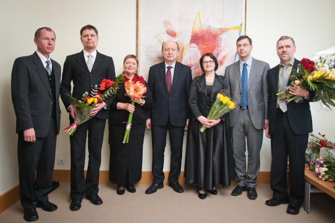Vyriausybėje apdovanoti Metų mokytojo premijų laureatai