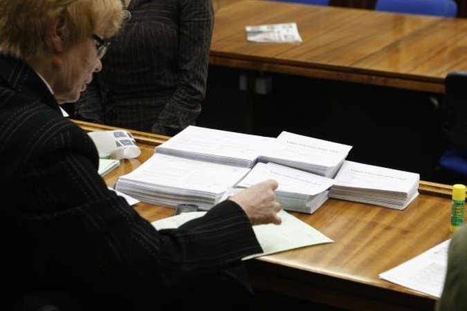 Rinkimus pralaimėję kandidatai VRK neįtikino 
