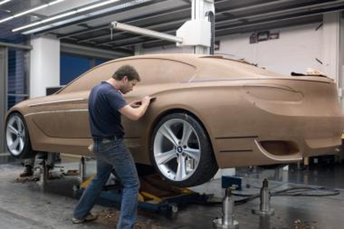 BMW investuoja uostamiestyje