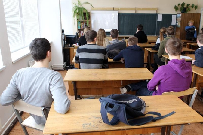 Elektroninį moksleivio pažymėjimą išbandys dvi miesto mokyklos