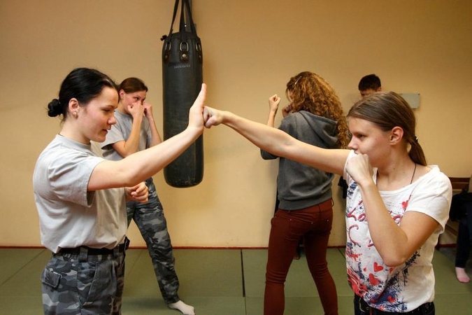 Neįgaliems kauniečiams – savigynos abėcėlė