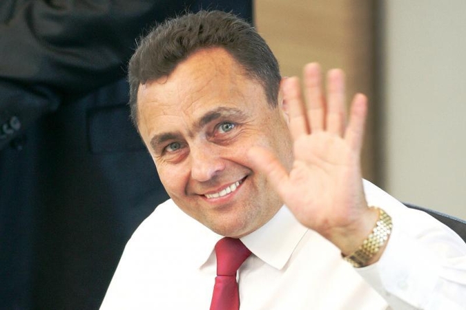 Įtariama, kad P. Gražulis balsą pirko už laikraštį ir „bambalį“ alaus