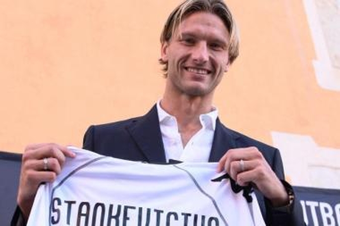 „Valencia“ su M.Stankevičiumi - Ispanijos futbolo čempionato lyderė