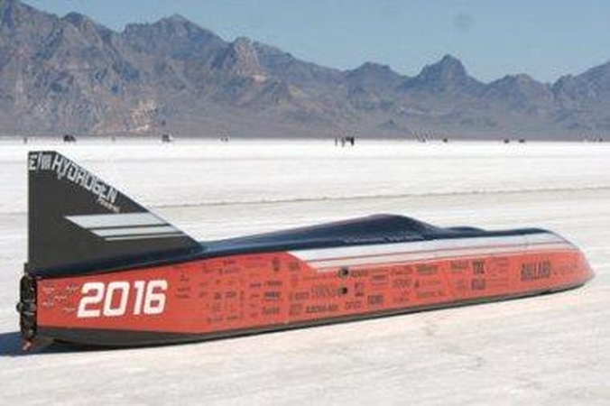 Naujausias elektromobilio greičio rekordas - 512 km/val.