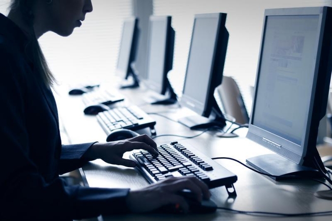 Penktadienį bandyta „nulaužti“ Lietuvos banko interneto svetainę