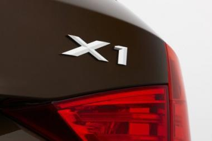 BMW X1. Premjeros išvakarės
