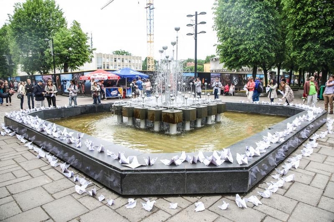 Protestas dėl atleisto „Verslios Lietuvos“ vadovo persikėlė į Kauną