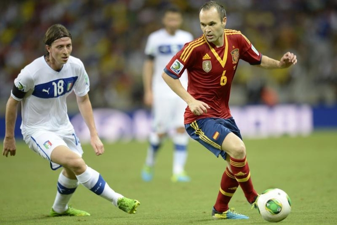 A. Iniesta išgelbėjo savo gimtąjį klubą  nuo bankroto