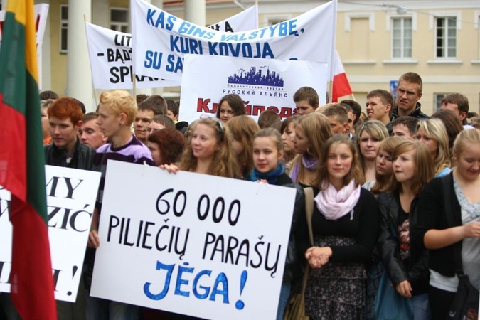 „The Economist“: santykiai su Lenkija - lenkų nuoskaudų įkaitai