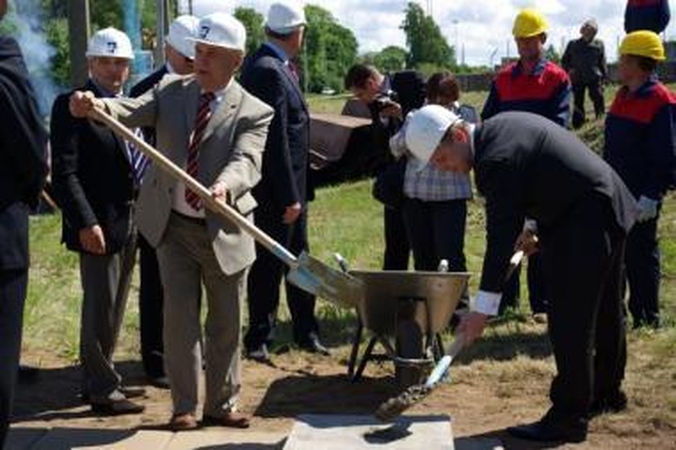 Pradėtas rekonstruoti keleivių terminalui svarbus viadukas