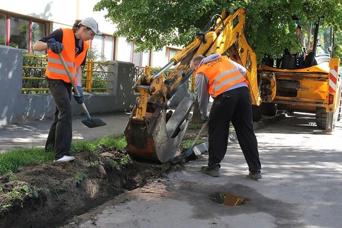 Aušros gatvė bus išasfaltuota už pusę milijono