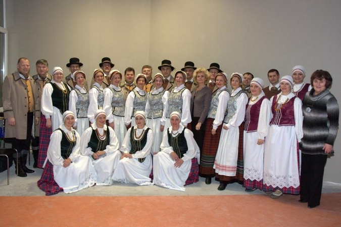Kauniečiai sublizgėjo šokėjų sambūryje  