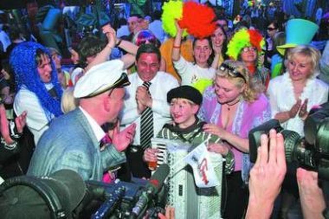Pasivaržyti dėl milijono rublių kviečiami ir lietuviai