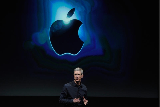 “Apple” drąsiai žengia į vadovėlių ir švietimo rinką 