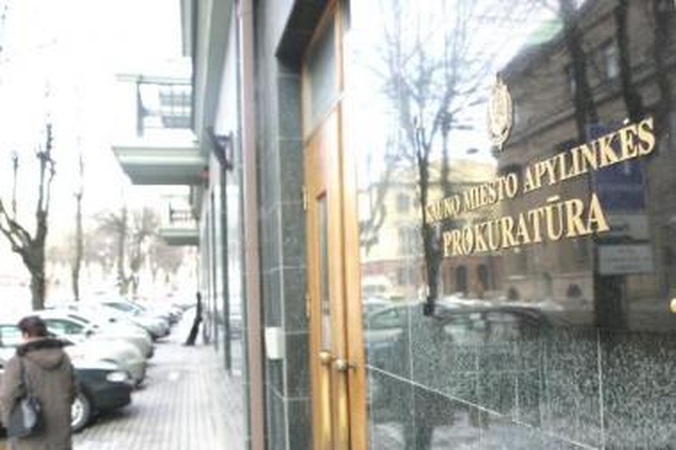 Kauno prokurorams – įtarimai korupcija  