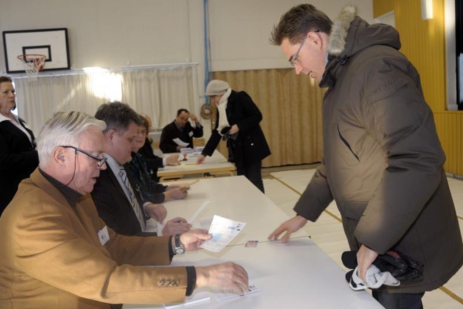Suomiai balsuoja antrajame prezidento rinkimų rate