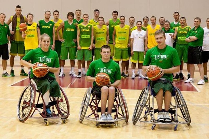 Neįgalieji krepšininkai įveikė ir ukrainiečius