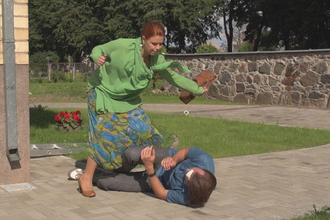 „Dviračio šou“ blondinė A.Vilutytė „mušė“ D.Bakėjų