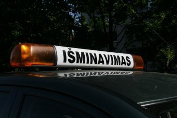 Klaipėdoje rastas artilerijos sviedinys