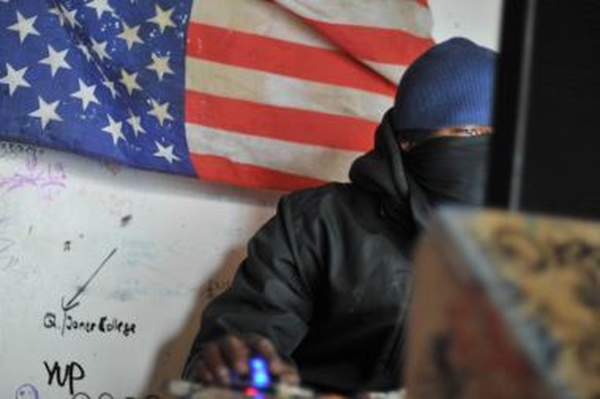 Už „WikiLeaks“ keršija ir jo misiją tęsia programišių grupė „Anonymous“