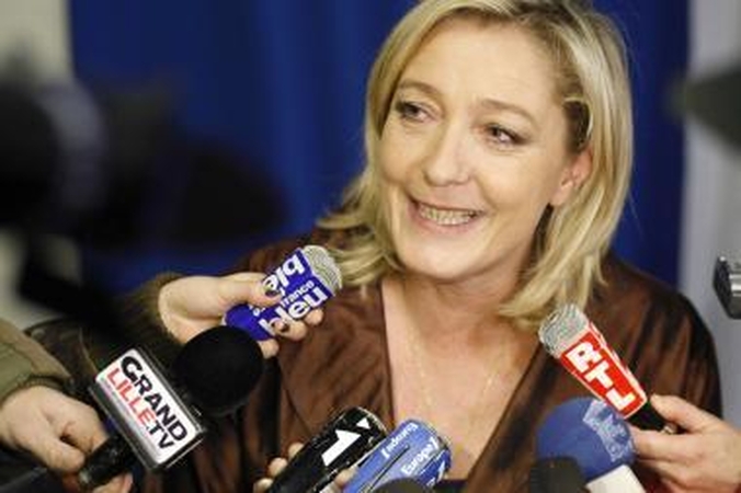 Prancūzijos nacionalistai kyla iš pelenų ir jau taikosi į prezidentus