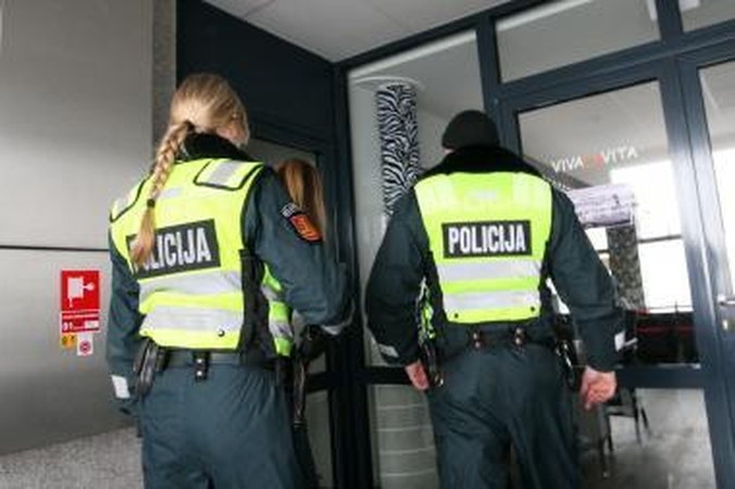 Neapmokamos atostogos – priemonė biudžeto skylėms lopyti?