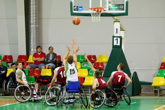 Lietuvos komanda tapo krepšinio vežimėliuose čempionais