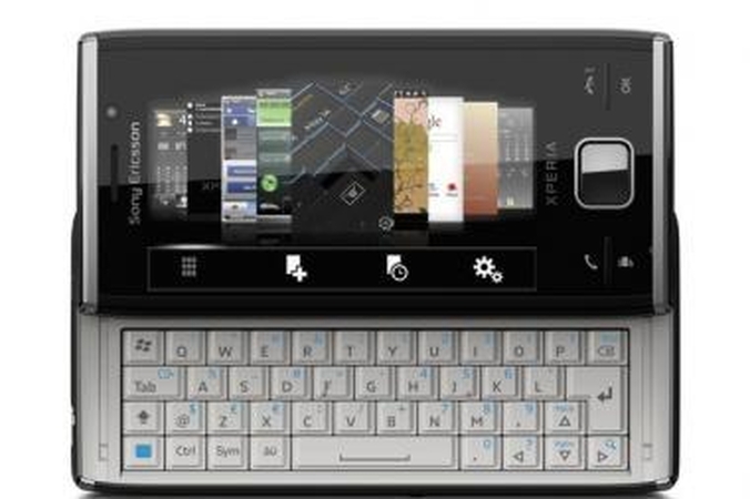 „Sony Ericsson“ pristatė antrąjį „Xperia“ modelį X2