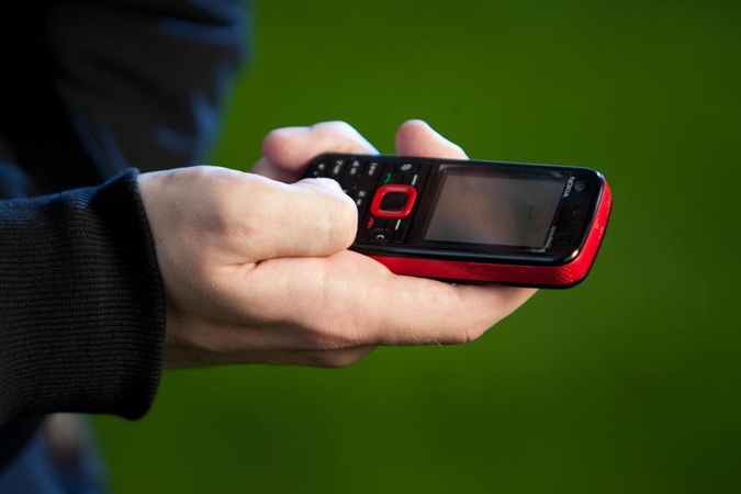 Iš šešiolikmečio klaipėdiečio atėmė telefoną
