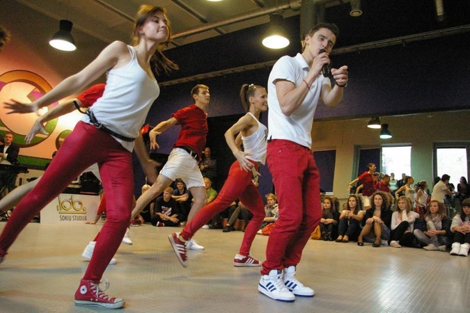 D.Montvydas: šokių studijoje kiekvienas atras save