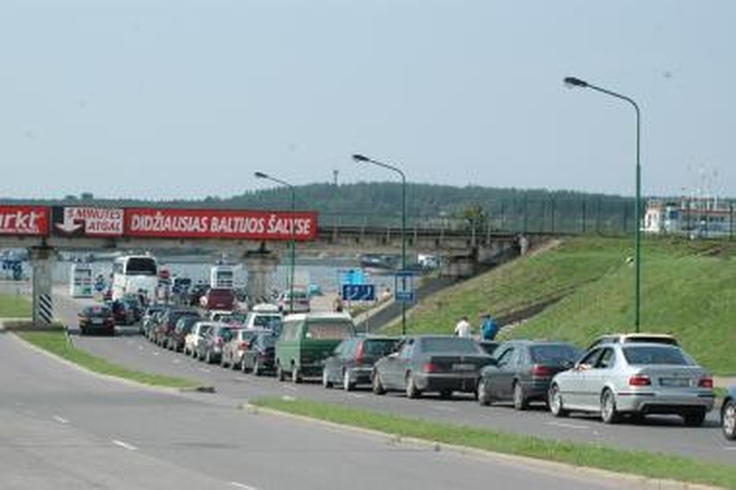 Viaduko rekonstrukcijos rangovai dar nepaaiškėjo