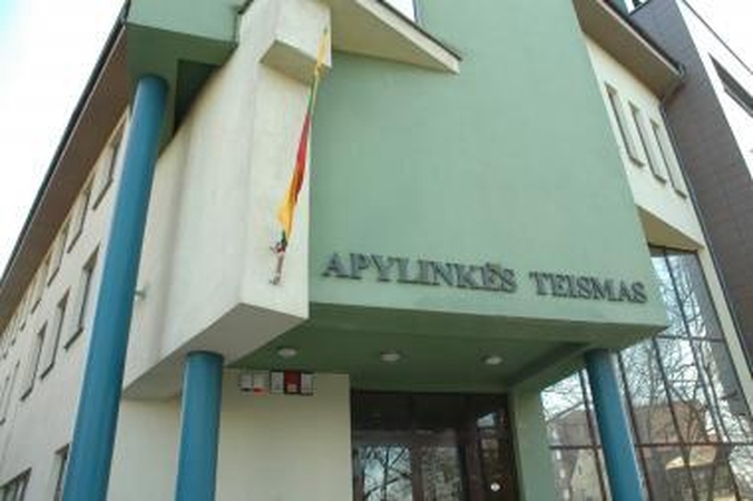 Prieš teismą stos mokesčius grobstę verslininkai