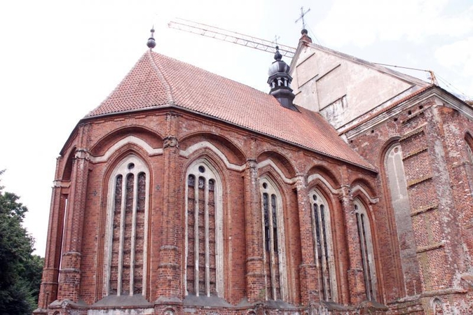 Šv.Jurgio bažnyčios vitražams paaukota 18 tūkst. litų