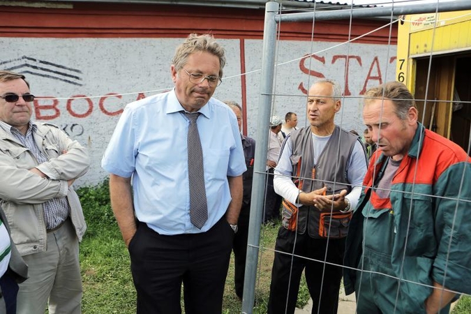 Dviračių take – atlyginimų nesulaukiančių darbininkų streikas