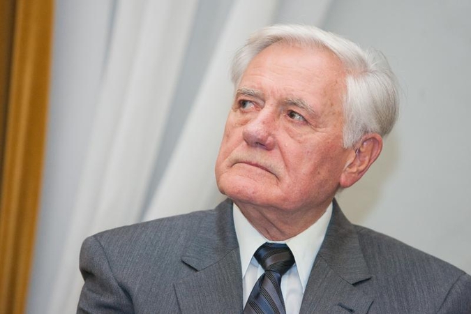 V.Adamkui - apdovanojimas už Lietuvos ir Lenkijos bendradarbiavimą