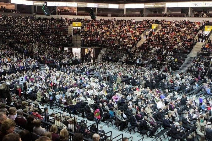 Valdžia nesugalvoja arenai tinkamų renginių