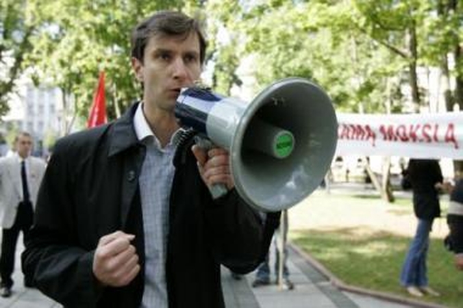A.Paleckis buria frakciją